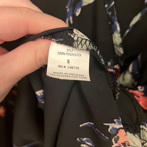 Sienna Sky Floral Blouse| - Picture 7 of 8